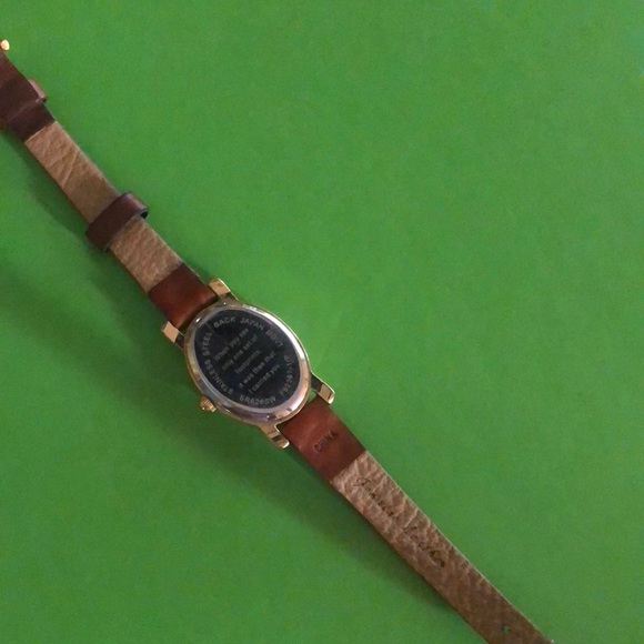 2 Avon watches -should work with new batteries) - Picture 8 of 8